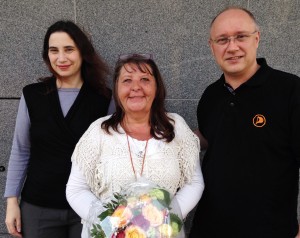 Vorstand der Krefelder Piraten gratuliert Sandra Leurs zur Oberbürgermeisterkandidatur.